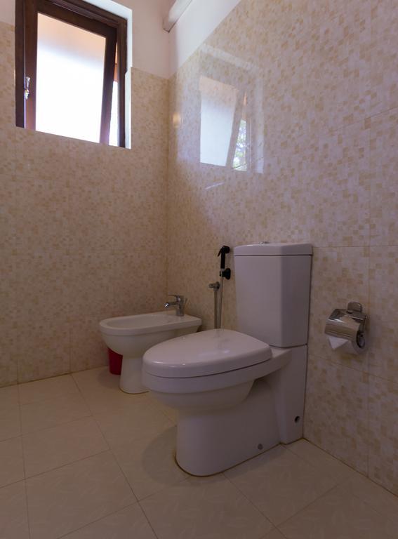 Hotel Chenra カタラガマ 部屋 写真